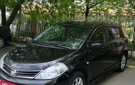 Nissan Tiida, 2011 год, 850 000 рублей, 2 фотография