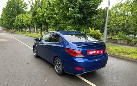 Hyundai Solaris II рестайлинг, 2011 год, 889 000 рублей, 4 фотография
