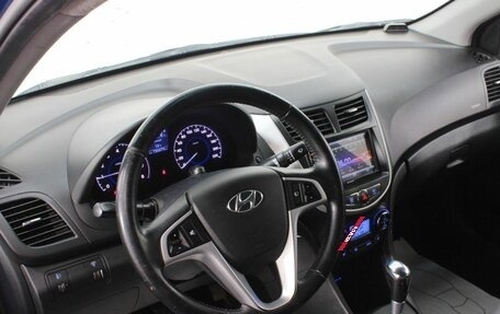Hyundai Solaris II рестайлинг, 2011 год, 755 000 рублей, 13 фотография