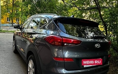 Hyundai Tucson III, 2019 год, 2 250 000 рублей, 2 фотография