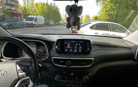 Hyundai Tucson III, 2019 год, 2 250 000 рублей, 21 фотография