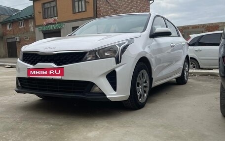 KIA Rio IV, 2021 год, 1 275 000 рублей, 2 фотография