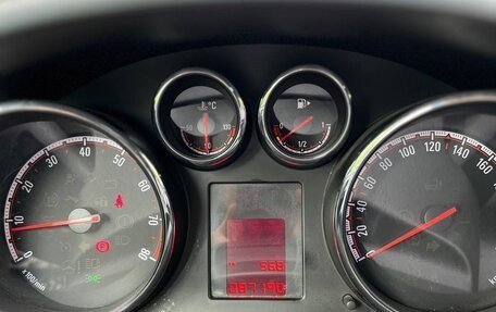 Opel Meriva, 2013 год, 990 000 рублей, 20 фотография