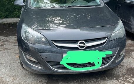 Opel Astra J, 2013 год, 800 000 рублей, 1 фотография