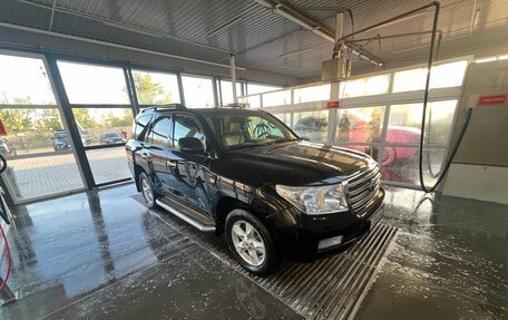 Toyota Land Cruiser 200, 2010 год, 2 800 000 рублей, 2 фотография