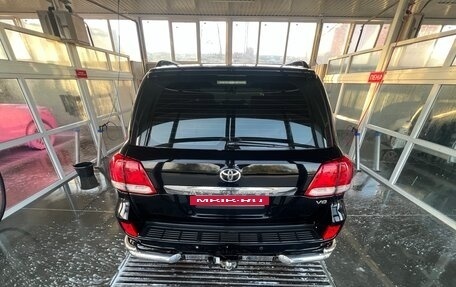 Toyota Land Cruiser 200, 2010 год, 2 800 000 рублей, 5 фотография
