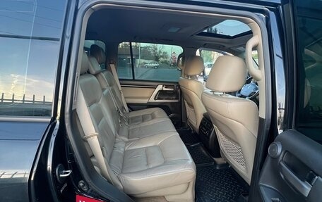 Toyota Land Cruiser 200, 2010 год, 2 800 000 рублей, 8 фотография