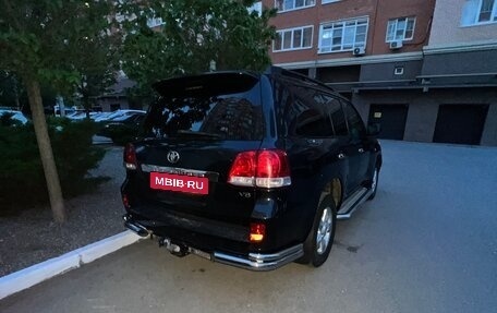 Toyota Land Cruiser 200, 2010 год, 2 800 000 рублей, 16 фотография