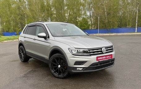 Volkswagen Tiguan II, 2018 год, 1 880 000 рублей, 8 фотография