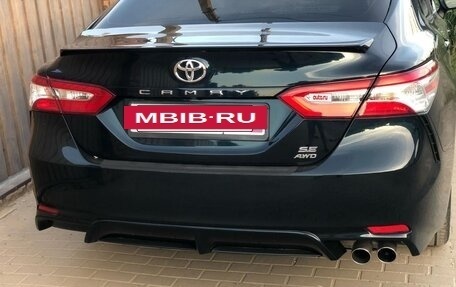 Toyota Camry, 2020 год, 2 450 000 рублей, 8 фотография