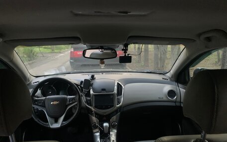 Chevrolet Cruze II, 2012 год, 800 000 рублей, 15 фотография