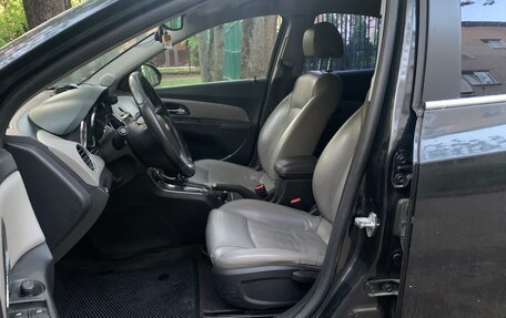 Chevrolet Cruze II, 2012 год, 800 000 рублей, 23 фотография
