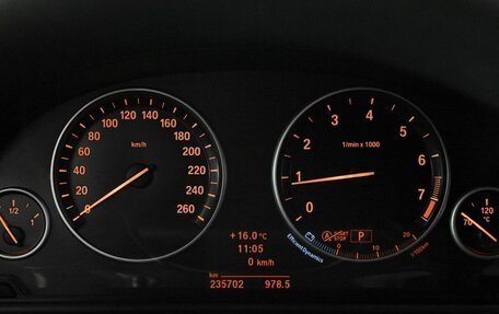 BMW 5 серия, 2013 год, 1 980 000 рублей, 8 фотография