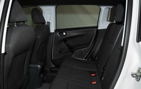 Peugeot 2008 II, 2014 год, 950 000 рублей, 11 фотография