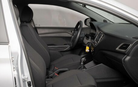 Hyundai Solaris II рестайлинг, 2020 год, 1 730 000 рублей, 10 фотография