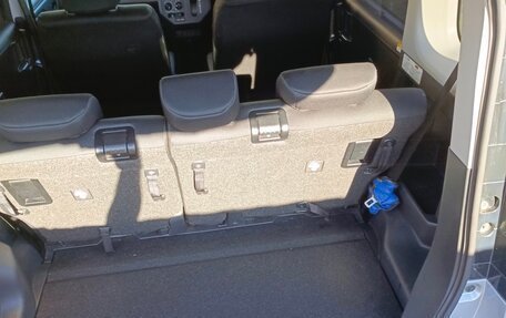 Toyota Roomy I, 2017 год, 1 025 000 рублей, 3 фотография