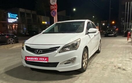Hyundai Solaris II рестайлинг, 2014 год, 750 000 рублей, 3 фотография
