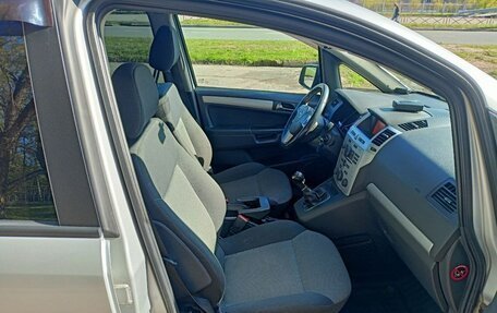 Opel Zafira B, 2013 год, 900 000 рублей, 7 фотография