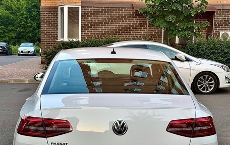 Volkswagen Passat B8 рестайлинг, 2018 год, 2 490 000 рублей, 4 фотография