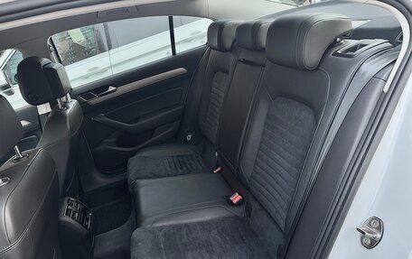 Volkswagen Passat B8 рестайлинг, 2018 год, 2 490 000 рублей, 13 фотография