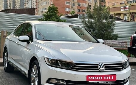 Volkswagen Passat B8 рестайлинг, 2018 год, 2 490 000 рублей, 6 фотография