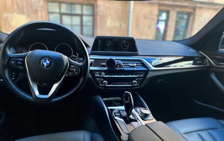 BMW 5 серия, 2017 год, 2 290 000 рублей, 8 фотография