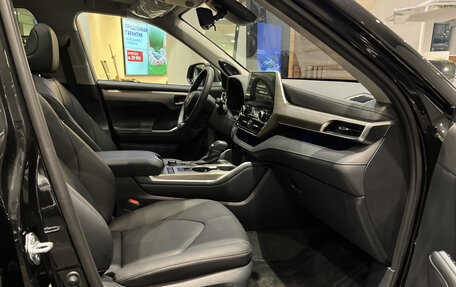 Toyota Highlander, 2025 год, 6 200 000 рублей, 15 фотография