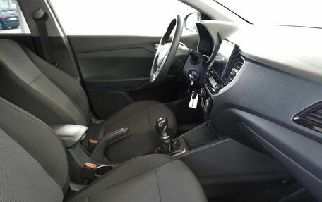 Hyundai Solaris II рестайлинг, 2021 год, 990 000 рублей, 11 фотография