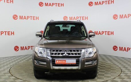 Mitsubishi Pajero IV, 2014 год, 2 138 000 рублей, 2 фотография