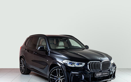 BMW X5, 2019 год, 6 400 000 рублей, 3 фотография