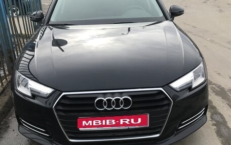 Audi A4, 2018 год, 2 300 000 рублей, 1 фотография