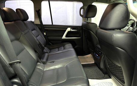 Toyota Land Cruiser 200, 2015 год, 5 499 000 рублей, 14 фотография