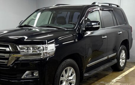 Toyota Land Cruiser 200, 2015 год, 5 499 000 рублей, 8 фотография