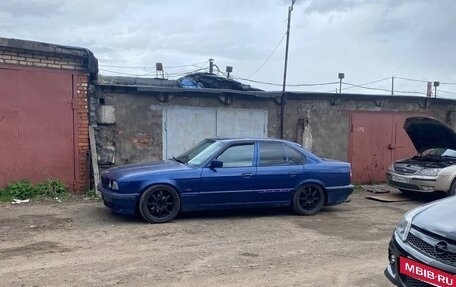 BMW 5 серия, 1990 год, 300 000 рублей, 2 фотография