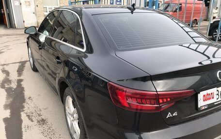 Audi A4, 2018 год, 2 300 000 рублей, 4 фотография