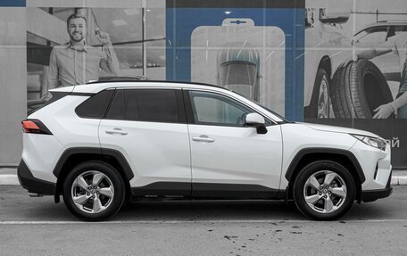 Toyota RAV4, 2020 год, 4 099 000 рублей, 5 фотография
