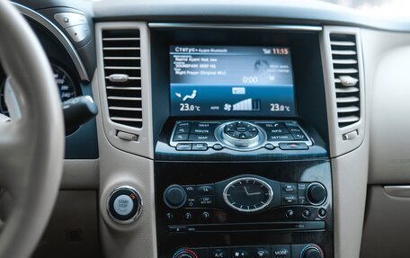 Infiniti FX II, 2013 год, 2 590 000 рублей, 19 фотография