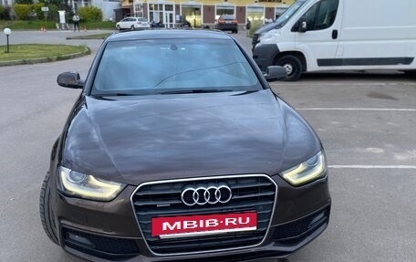 Audi A4, 2015 год, 1 750 000 рублей, 3 фотография