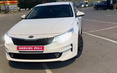 KIA Optima IV, 2018 год, 1 400 000 рублей, 6 фотография