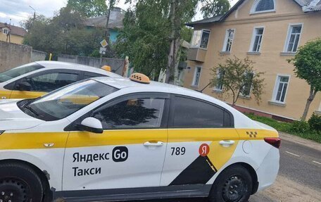 KIA Rio IV, 2018 год, 750 000 рублей, 6 фотография