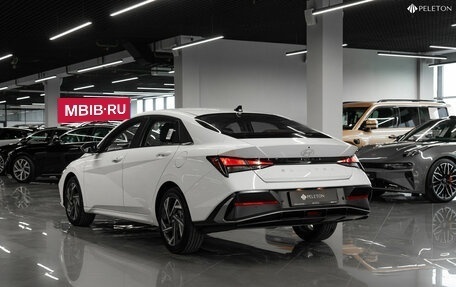 Hyundai Elantra, 2024 год, 2 450 000 рублей, 4 фотография