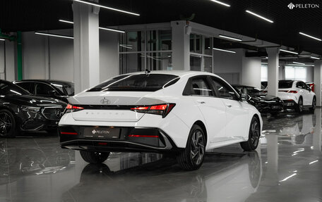 Hyundai Elantra, 2024 год, 2 450 000 рублей, 5 фотография