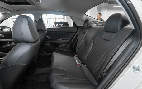 Hyundai Elantra, 2024 год, 2 450 000 рублей, 14 фотография