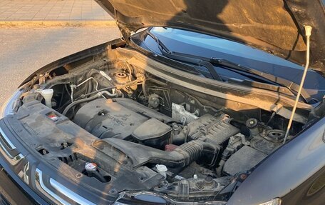Mitsubishi Outlander III рестайлинг 3, 2013 год, 1 380 000 рублей, 16 фотография