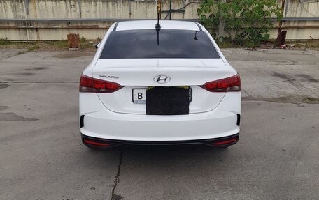 Hyundai Solaris II рестайлинг, 2021 год, 1 720 000 рублей, 5 фотография