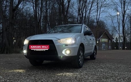 Mitsubishi Outlander III рестайлинг 3, 2012 год, 1 800 000 рублей, 6 фотография