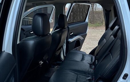 Mitsubishi Outlander III рестайлинг 3, 2012 год, 1 800 000 рублей, 9 фотография