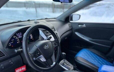 Hyundai Solaris II рестайлинг, 2011 год, 735 000 рублей, 6 фотография