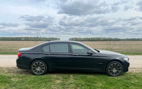 BMW 7 серия, 2011 год, 1 650 000 рублей, 3 фотография