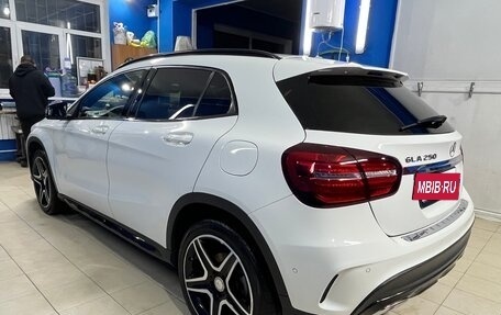 Mercedes-Benz GLA, 2017 год, 2 350 000 рублей, 4 фотография